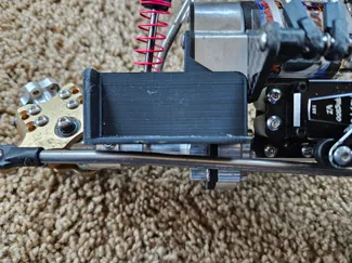 Dlux SuperLite RC MOA crawler axle battery mount