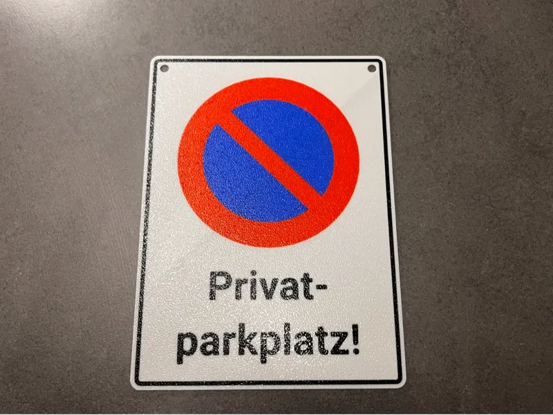 Schild Privatparkplatz