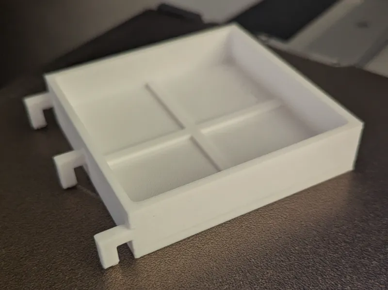 Bed Cleaner Skadis Holder