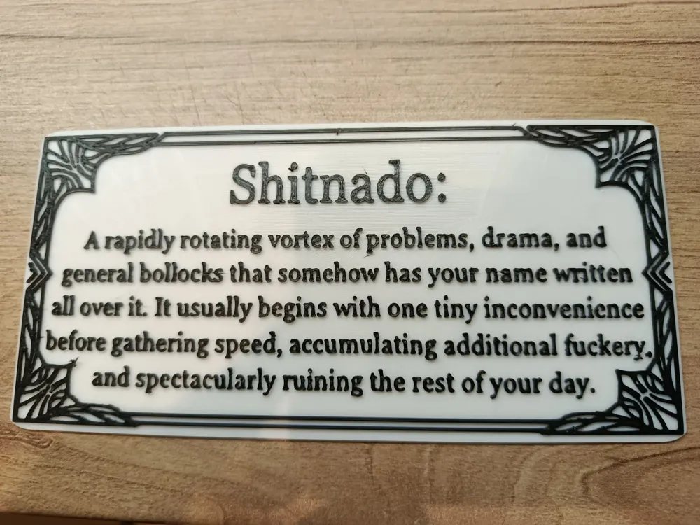 Soporte: Shitnado definition. Referencia del modelo original.
