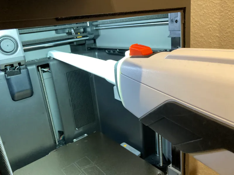 長い掃除機ノズル　ハンディ掃除機用