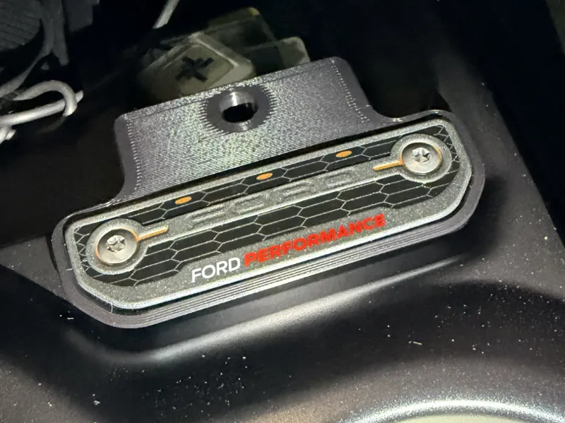 Center Console 1/4x20 Mount for Ford Bronco