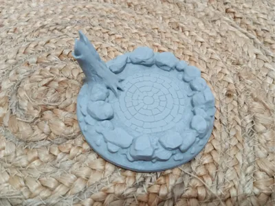 TTRPG figurine base with trees