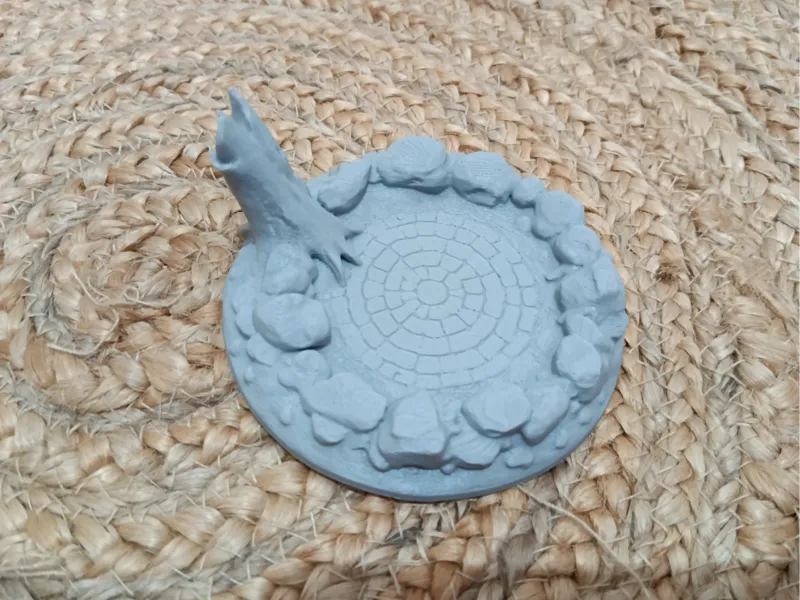 Socle figurine avec arbres jdr