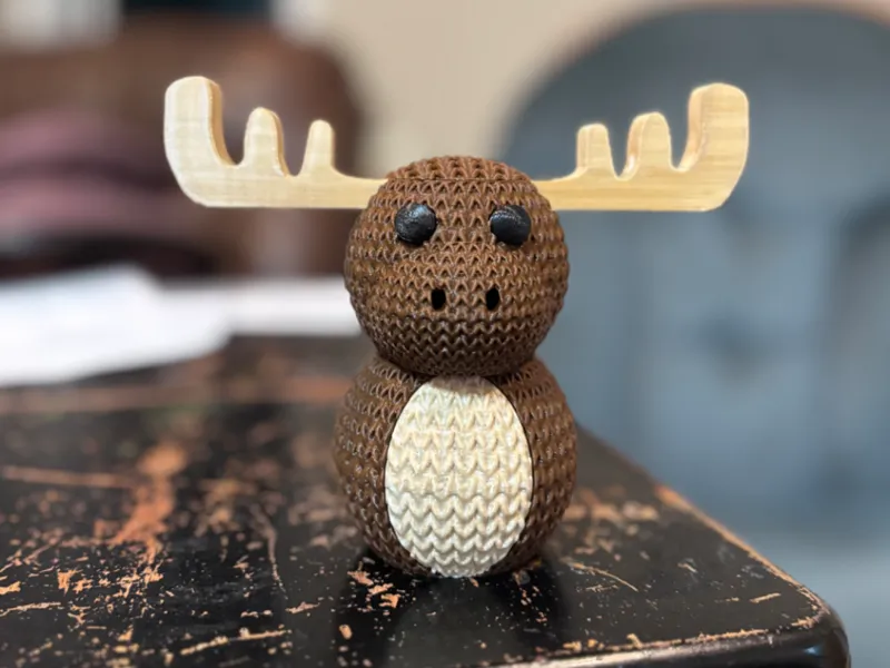 Buildable Knitted Moose