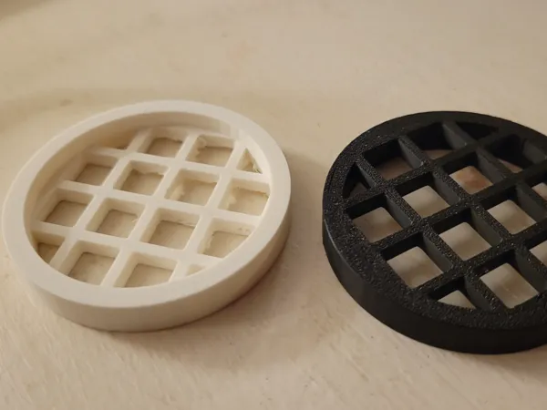 Grille de ventilation pour conduit de chaudière