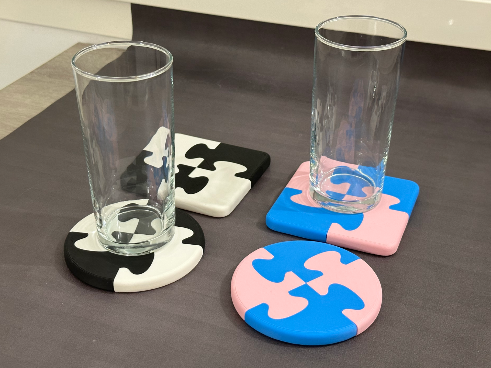 Puzzle Coaster Pieces – Modular Set Round & Square