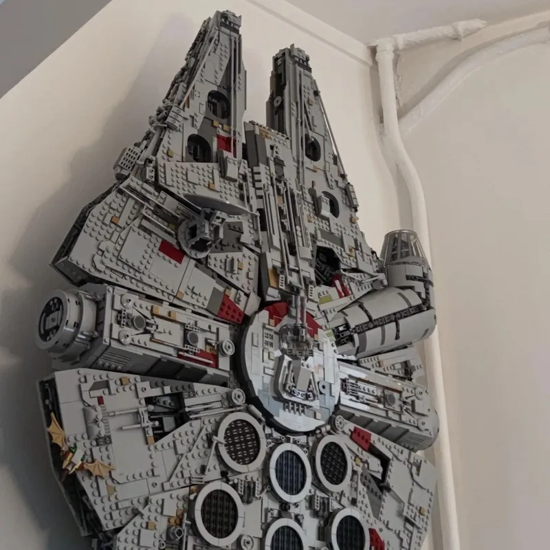UCS Millennium Falcon Wall Display