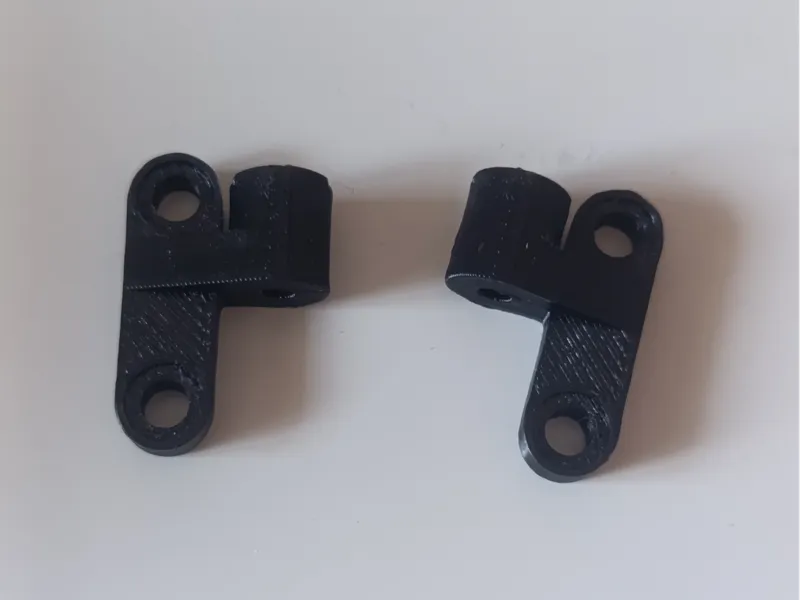 Brace Chasis Mount Maverick Quantum