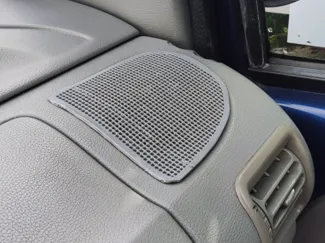 Grille Droite Haut parleur twingo 1
