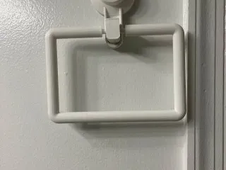 Towel Hanger used with IKEA suction cup