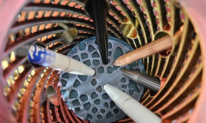 Triple Spiral Pen Holder