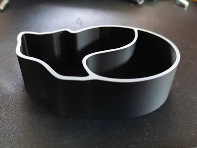 Cat shaped bowl