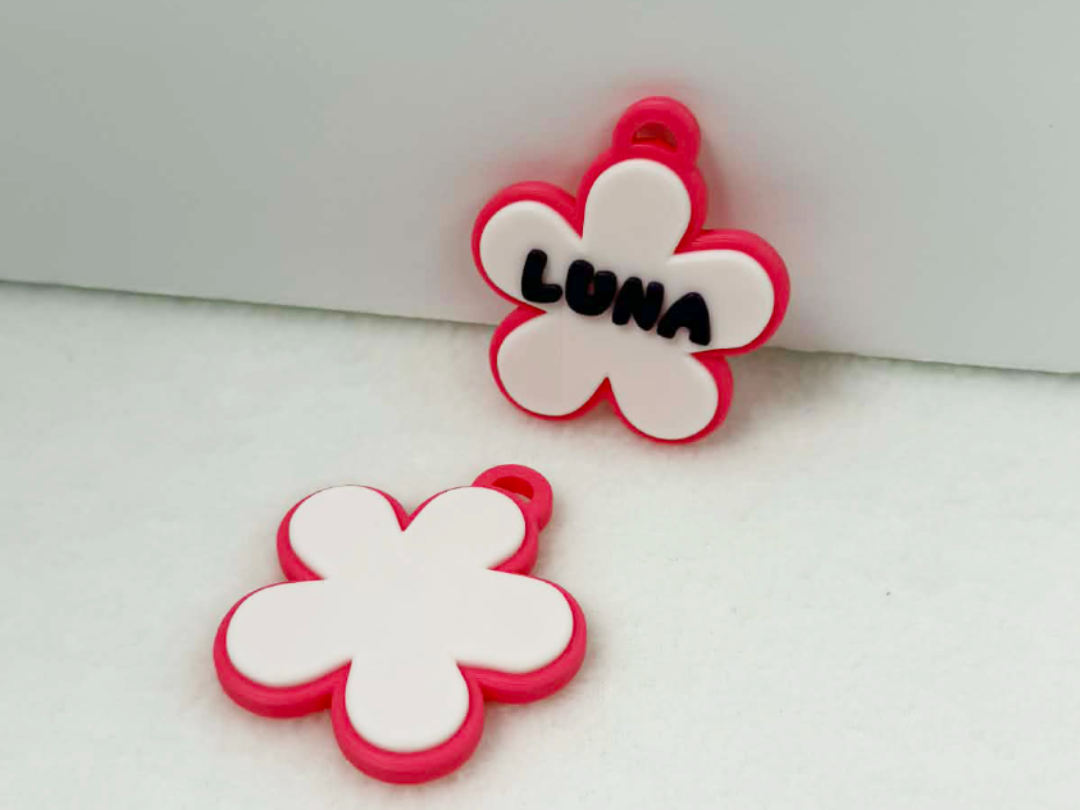 Customizable Daisy Bag tag