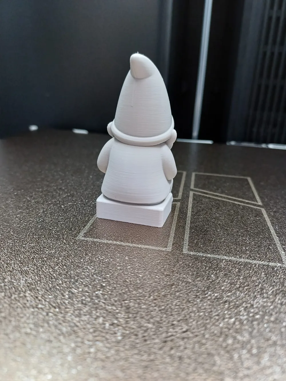 Pondering Pete the Thoughtful Gnome - Free 3D Print Model - MakerWorld