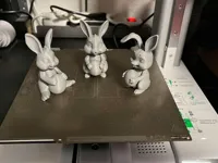 Lapins de Pâques avec œufs — photo 2