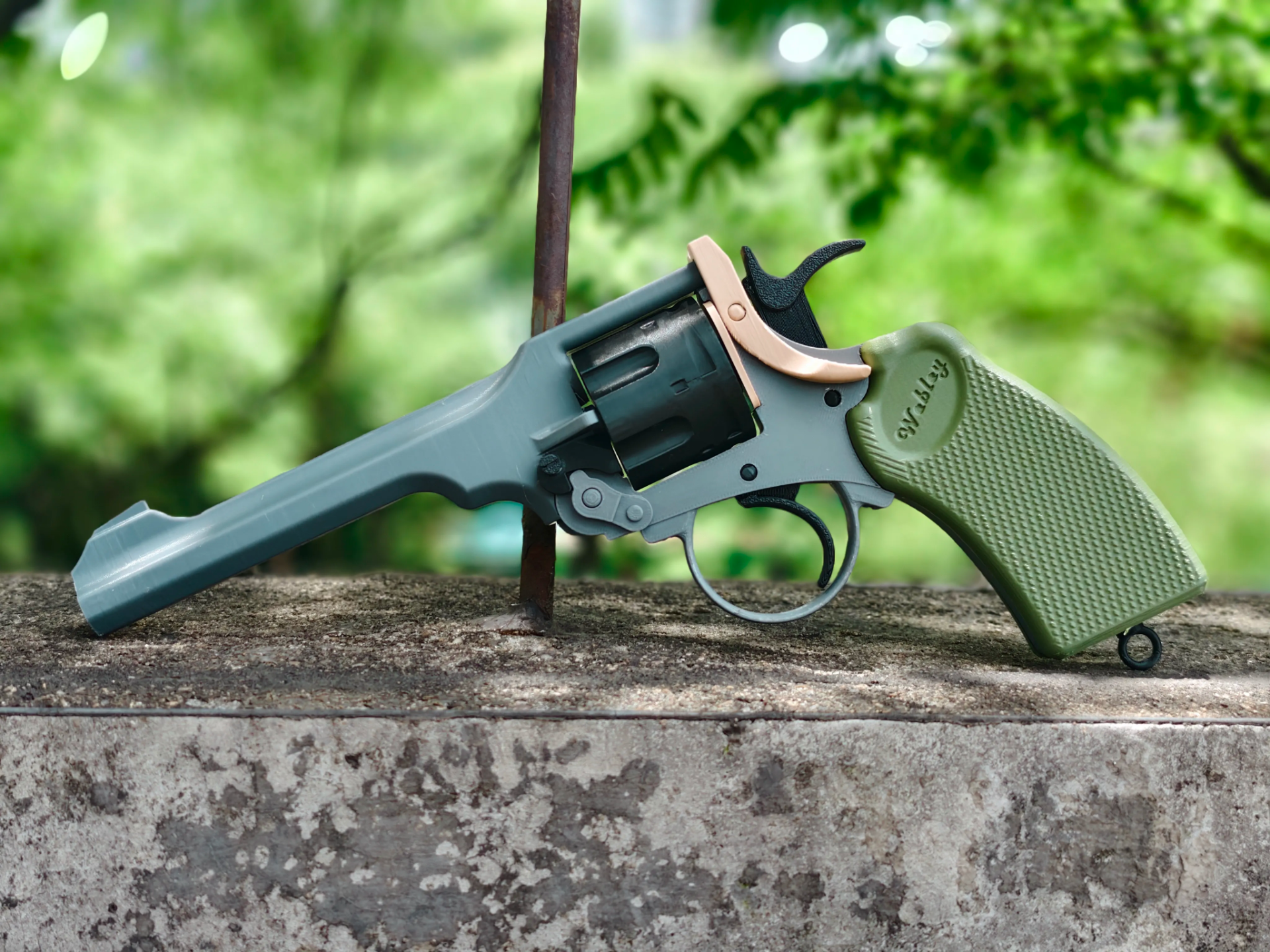 Webley Revolver Classic WWI Stress Relief Toy - 1