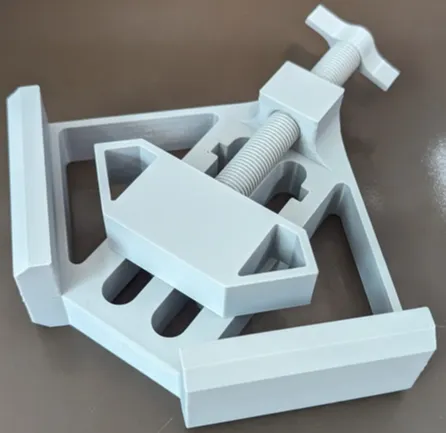 https://makerworld.bblmw.com/makerworld/model/US1852780e82325e/design/2024-11-12_56f0ba7bdb2188.png