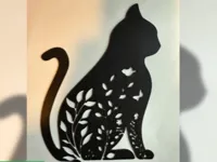 Silhouette de chat fleurie — décoration murale — photo 1