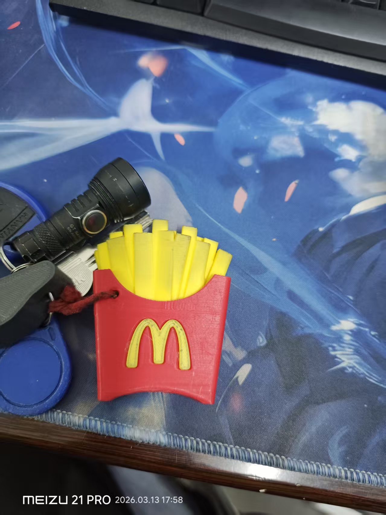 Miniatura 2 do modelo 3D 薯条门禁卡套 装饰
