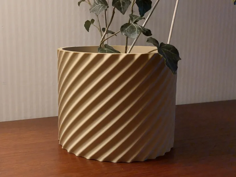 Simple Spiral Plant Pot