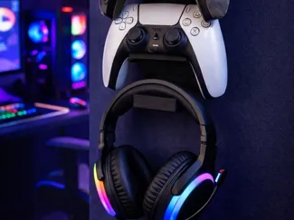 Gaming Controller and Headphone Wall Mount