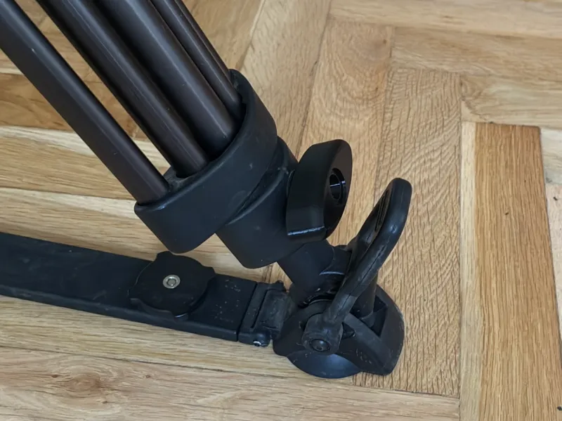 Vinten Tripod Locking Screw Cap
