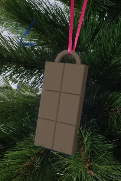 Chocolate Christmas ornament Easy print