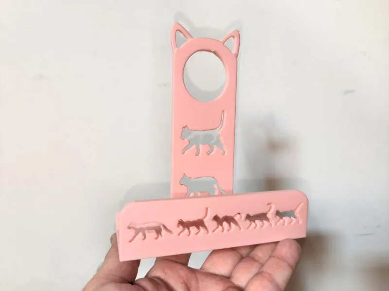 Mobile wall phone holder (with cats)