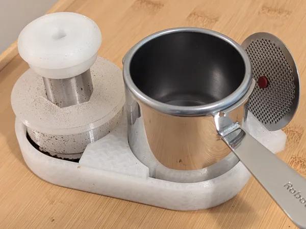 https://makerworld.bblmw.com/makerworld/model/US1874649aa73a94/design/2025-10-14_92e84a09b0fee8.jpg
