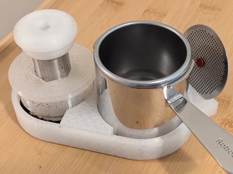 Cafelat Robot Barista silicone drip mat holder