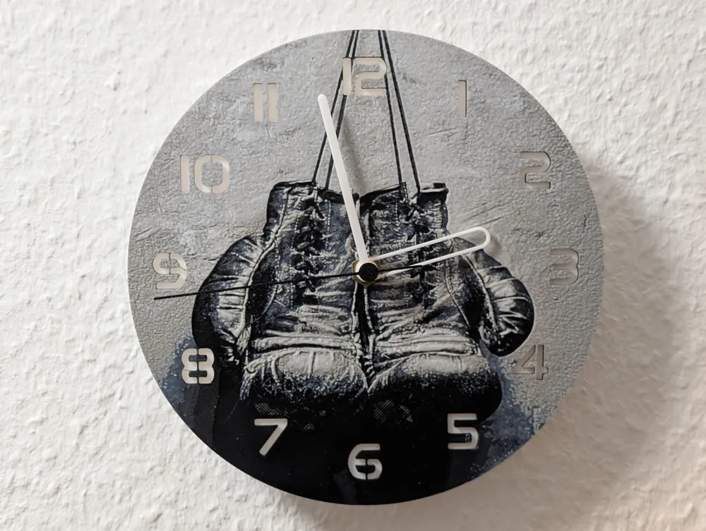 wall / desk clock