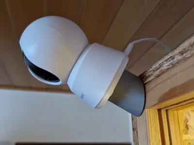 Arenti P2F Camera Holder Angled Wall Mount