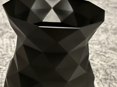 Modern Polygon Dry Vase Decor
