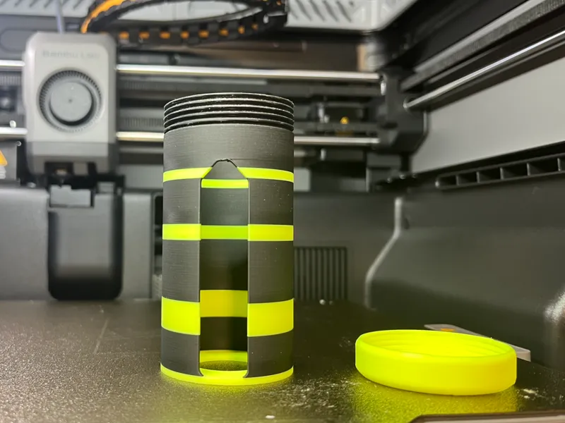MakerChip Storage Tube