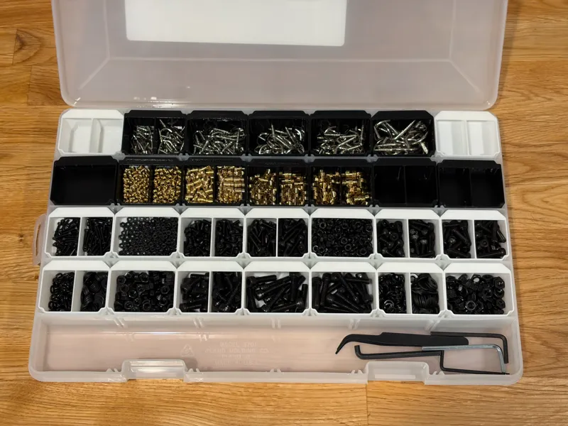 Plano 3700 Thin (3701) small parts bins