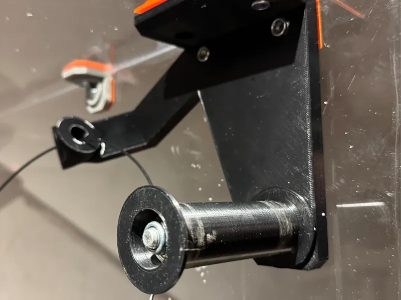Enclosure spool holder with bearings