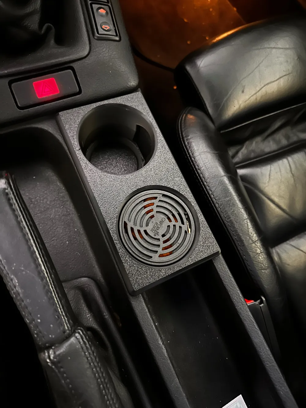 BMW E36 cup holder Getränkehalter Becherhalter Remixed by Fix3D