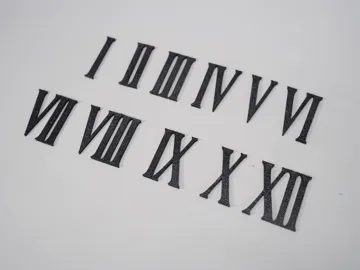 Letrero o emblema decorativo: Roman Numeral Clock Numbers I–XII DIY Wall Clock — vista de referencia 4