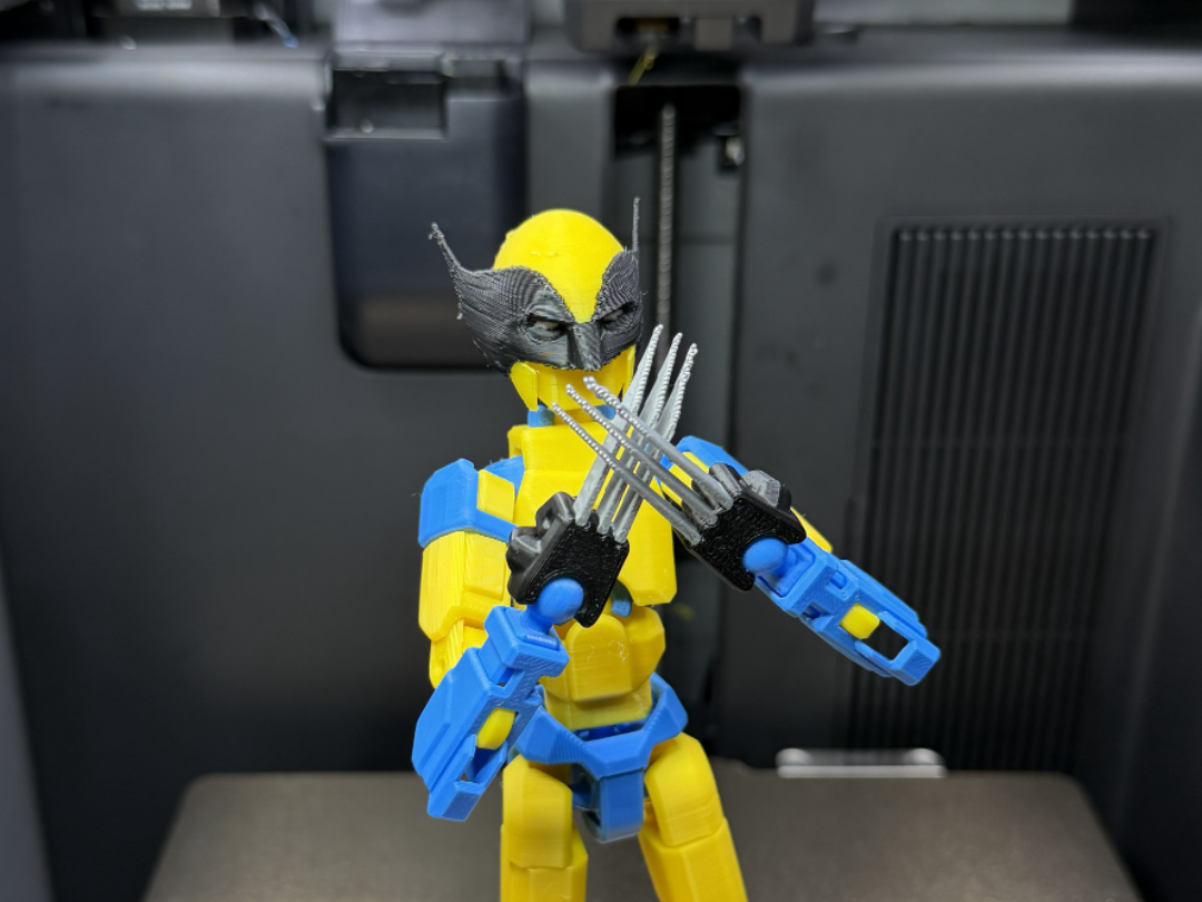 wolverine claws - dummy 13