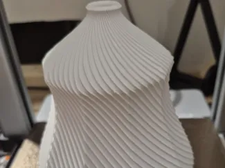 rose vase