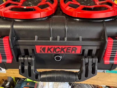 Apache 2800 Kicker Logo Nameplate 