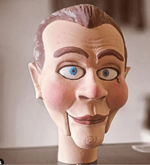 Creepy Dummy head