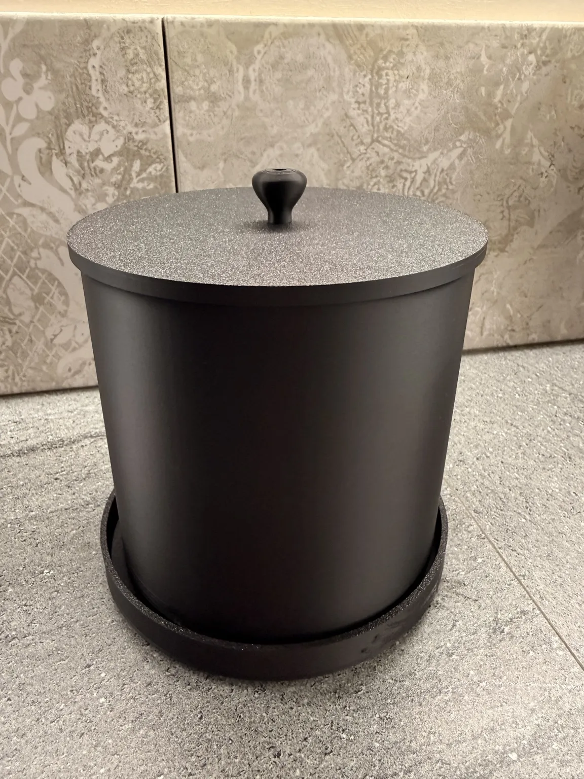 Drain and Dry Used Coffee Pods view 2
