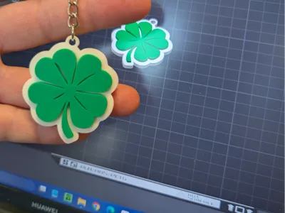 The clover keychain