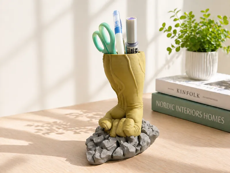 Gamma Surge Arm Pen Holder|伽瑪鐵拳筆筒