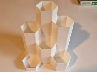 simple minimalistic desk organiser