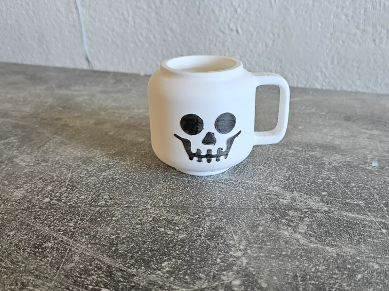 LEGOxMUG Skeleton