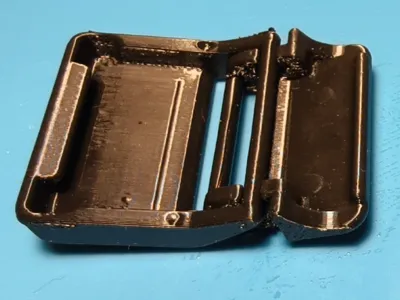 Lock of the case of the Jonnesway screwdriver set