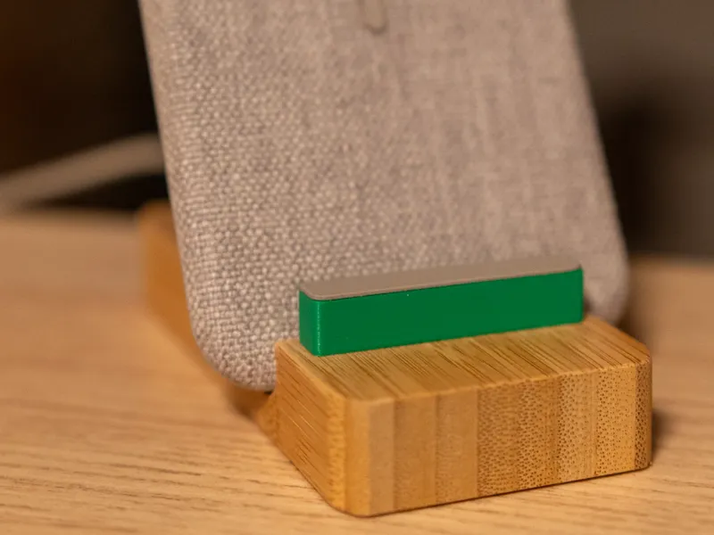 IKEA Nordmarke charger stand for small phones